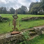 D'hote La Forestrie