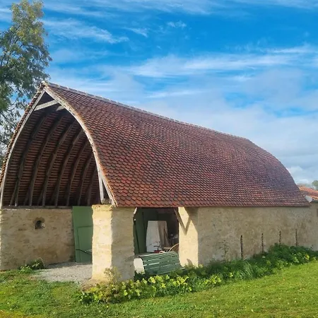 Penzion Atypique 85 La Forestrie 3*